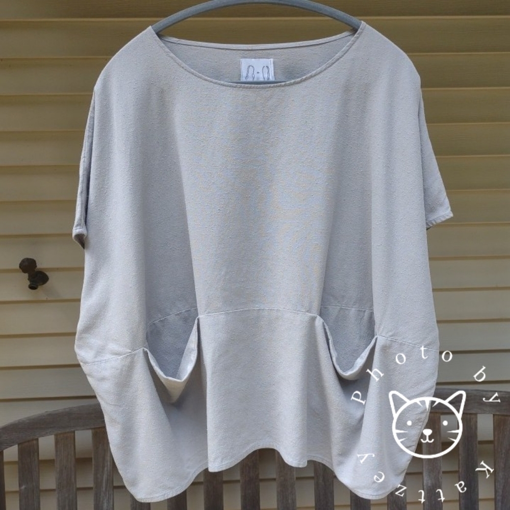 Jamie And The Jones Raw Silk Pocket Box Top Large